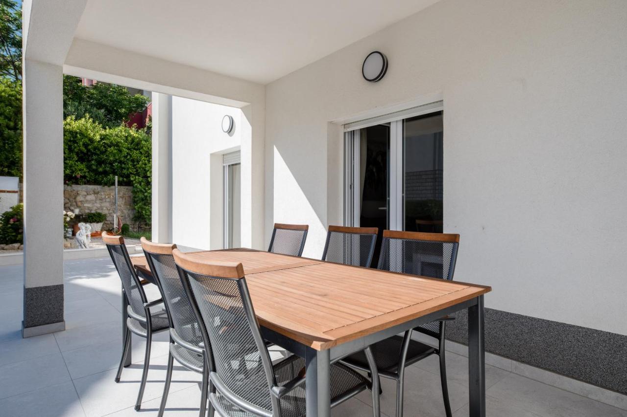 Peaceful Haven Near The Sea-Apartments Torlak Rab Banjol Exteriér fotografie
