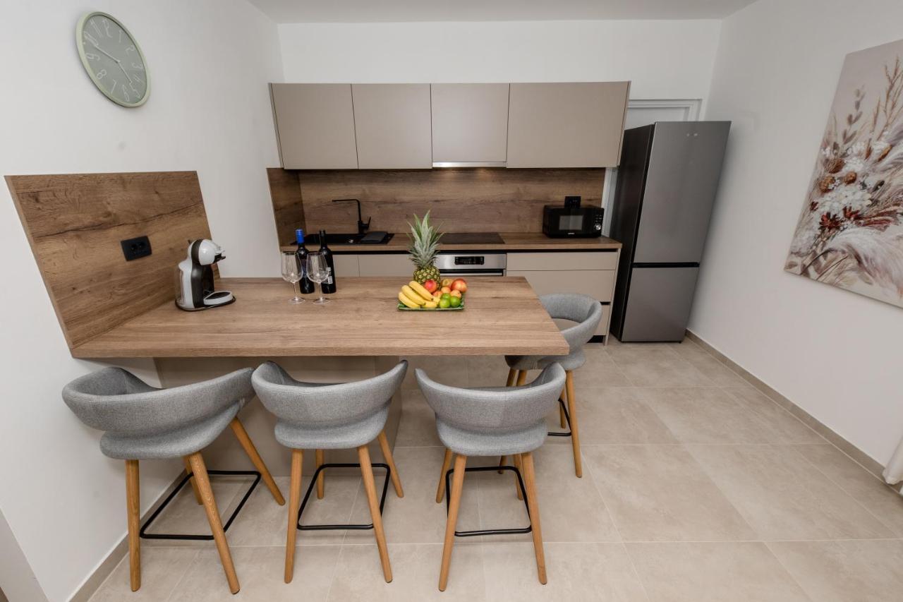 Peaceful Haven Near The Sea-Apartments Torlak Rab Banjol Exteriér fotografie