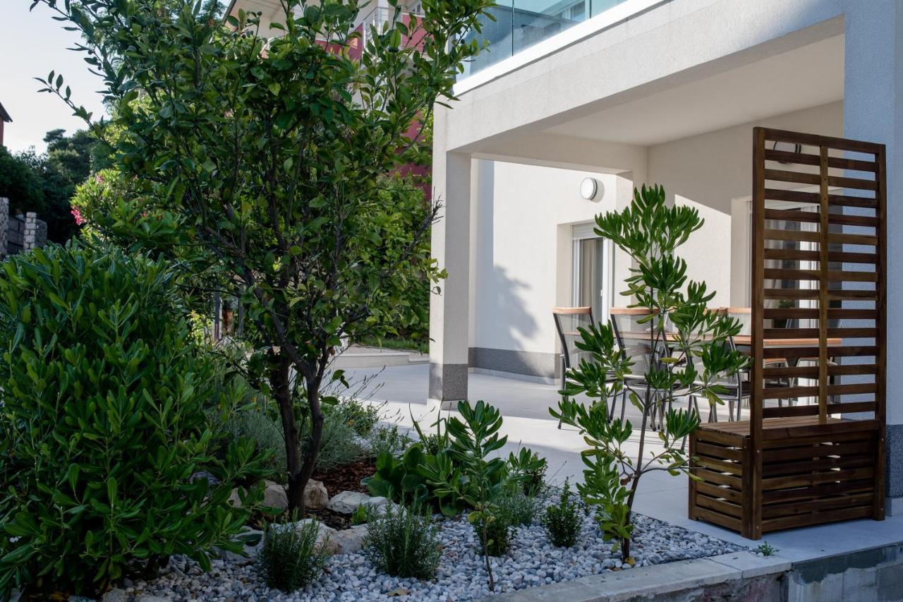 Peaceful Haven Near The Sea-Apartments Torlak Rab Banjol Exteriér fotografie