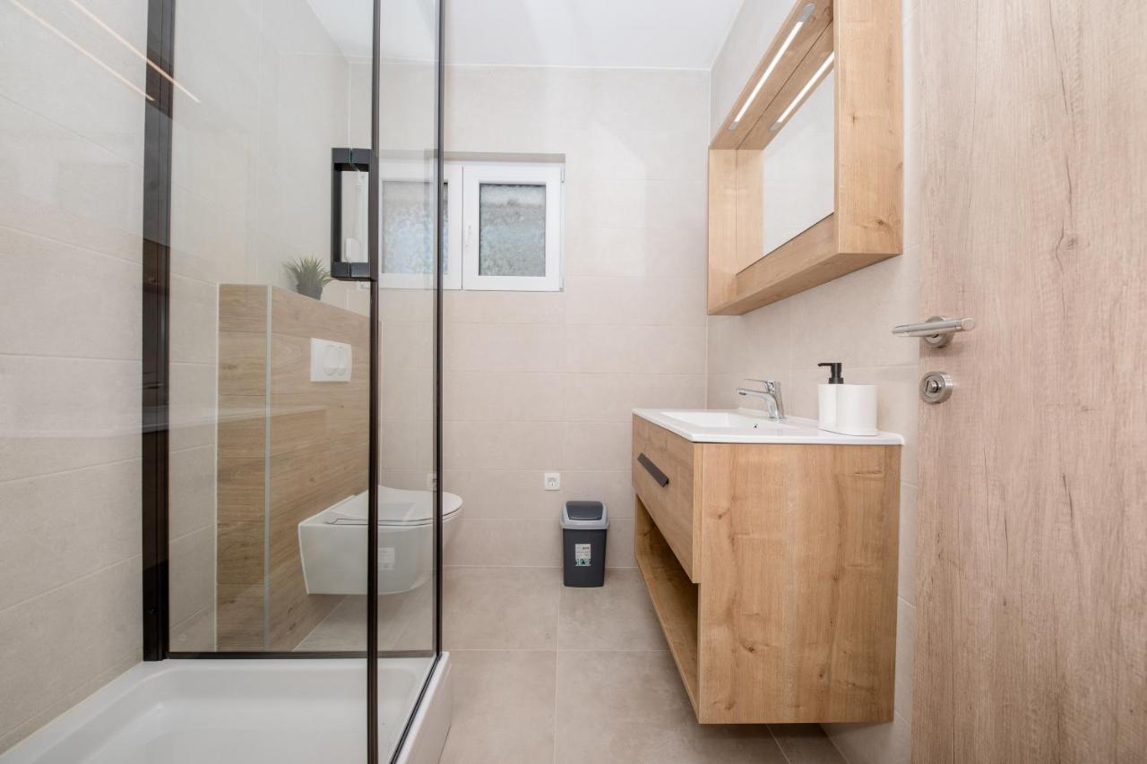 Peaceful Haven Near The Sea-Apartments Torlak Rab Banjol Exteriér fotografie